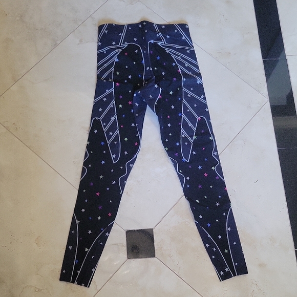 CW-X Black Leggings with White Stars - Picture 3 of 4